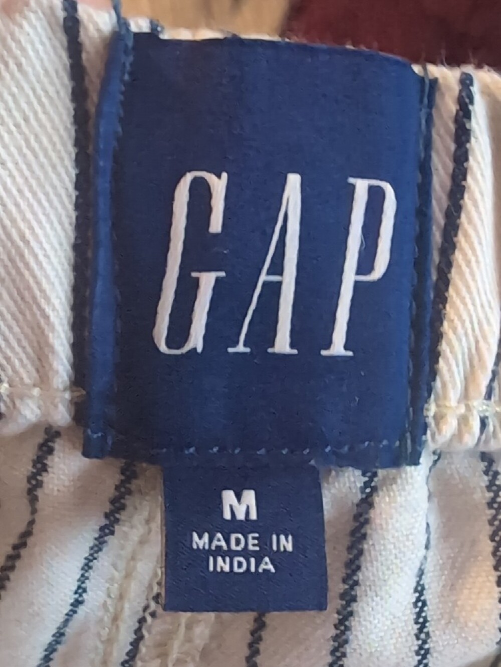 Gap Low Rise '90s Loose Easy Crop Stripe Jeans Black & Milk White Stripe Medium - Picture 3 of 9